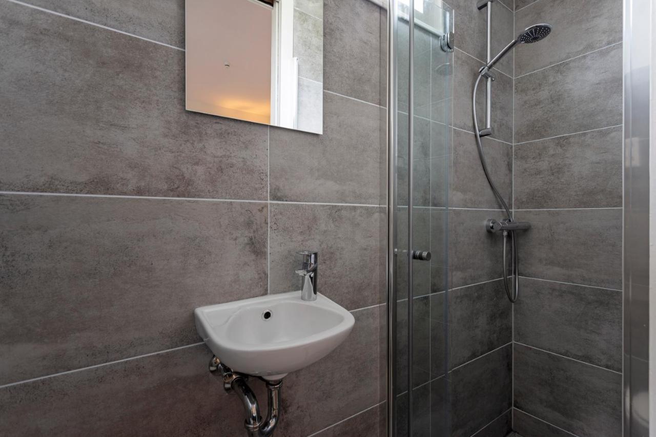 Studio Baarn With Patio, Airco, Pantry, Bedroom, Bathroom, Privacy - Amsterdam, Utrecht Eksteriør bilde